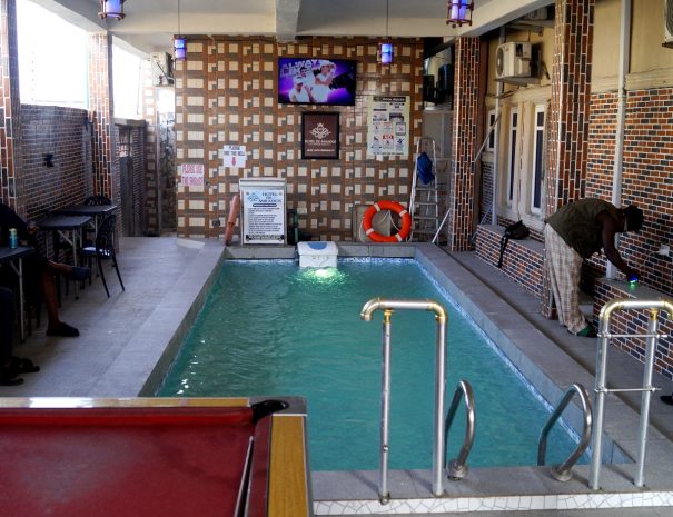 Swimming Pool at Hotel De Mikados